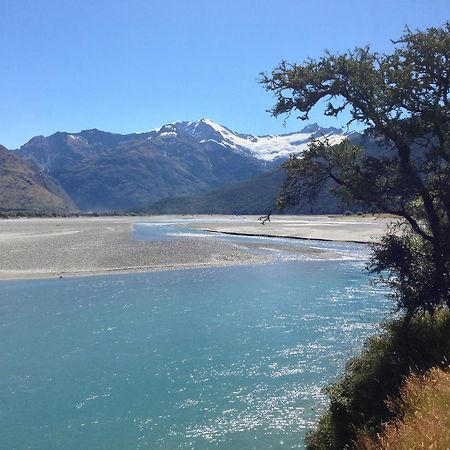 Riverrun Wanaka Exteriör bild
